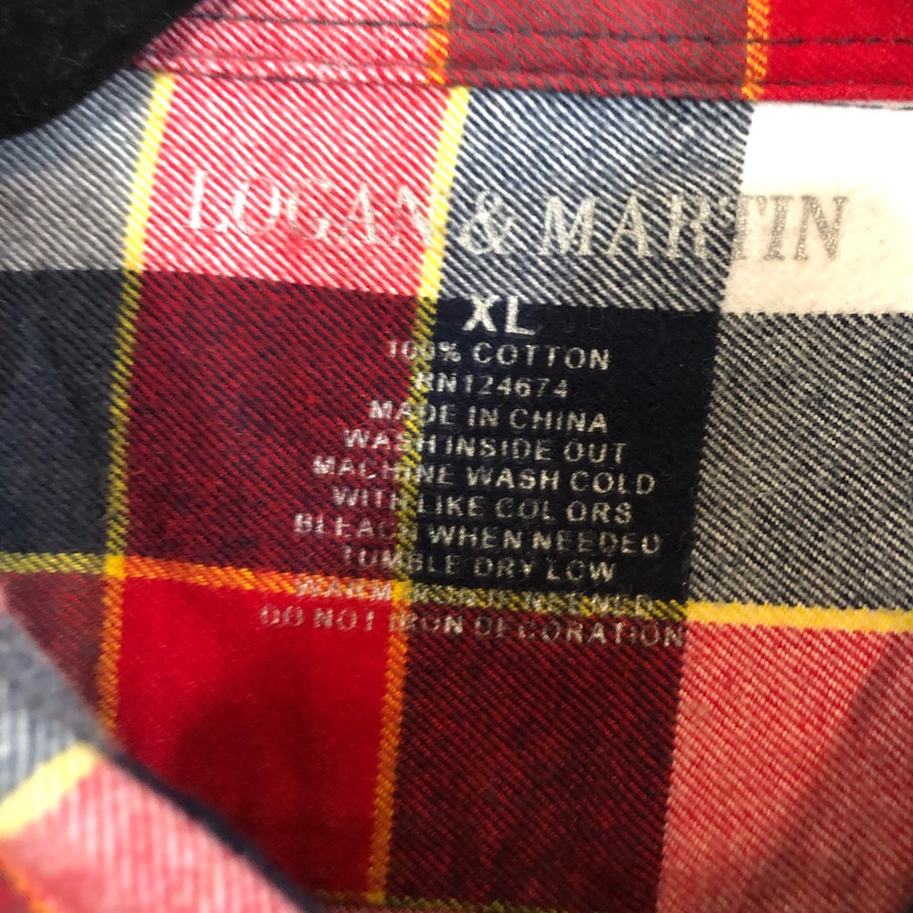Logan & Martin Long Sleeve plaid button up shirt - Picture 2 of 7